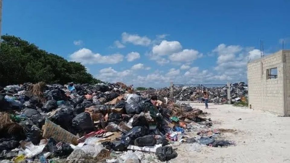 La basura es un problema que aqueja a la Isla
