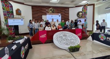 Capacitarán en Playa del Carmen a jóvenes para ser expertos en turismo