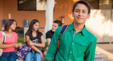 Becas en Cancún 2026: Abre convocatoria “Educación para Transformar” para preparatoria y universidad