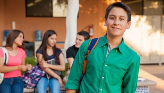 Becas en Cancún 2026: Abre convocatoria “Educación para Transformar” para preparatoria y universidad