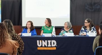 Dólar bajo y presión global marcan el arranque de 2026 para el sector turístico y empresarial