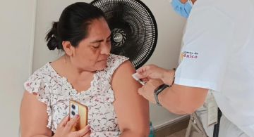 Instalan módulos de vacunación contra el sarampión en Playa del Carmen durante febrero