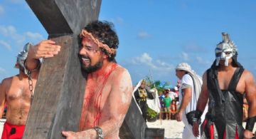 Viacrucis Viviente en Playa Delfines: ¿A qué hora es la representación de la Pasión de Cristo este viernes 3 de abril 2026?