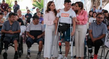 Mara Lezama transforma la vida de 22 personas al entregar prótesis y aditamentos para mejorar su movilidad en Quintana Roo