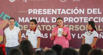 Prioriza Ana Paty Peralta cuidado de infancias con manual de protección de datos personales