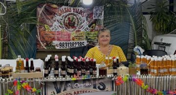 Buscan impulsar catálogo de productos tras éxito de la Feria del Coco