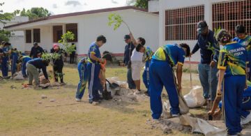 Con "Arboriza Cancún en tu Escuela" promueven una cultura de conservación y cuidado del medio ambien