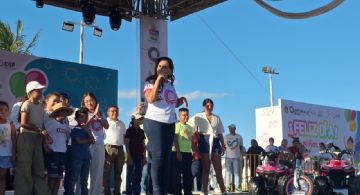 Mara Lezama celebra en grande a la niñez desde Chetumal.