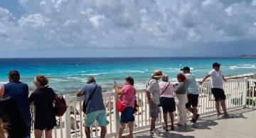 Hoteleros de Cancún ven reservas del 6% para fechas del mundial, pero dudan "BOOM" turístico.