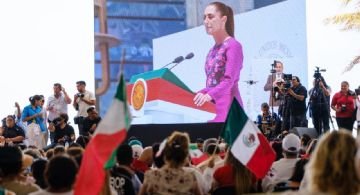 Más de 25 mil quintanarroenses celebran en Cancún dos años del triunfo de Claudia Sheinbaum